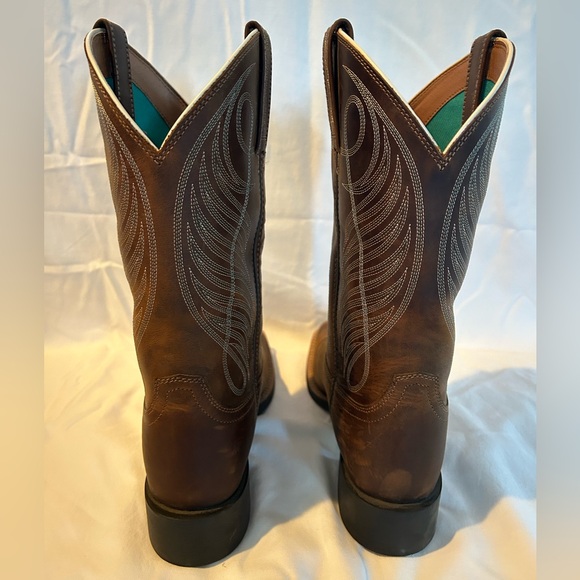 Ariat Women’s Round Up Wide Square Toe Western Boots (NWT) - Picture 6 of 10